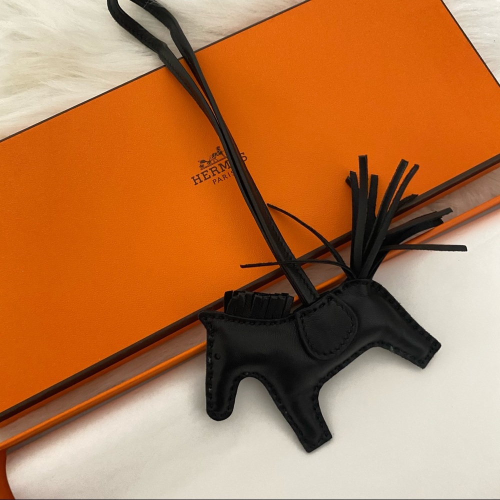 HERMES Milo Lambskin SO BLACK Rodeo Bag Charm - Picture 5 of 9